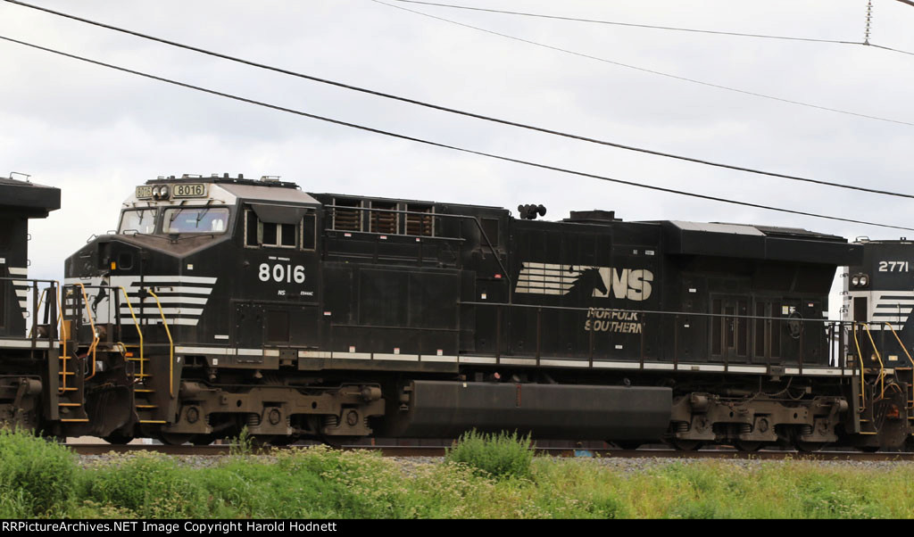 NS 8016